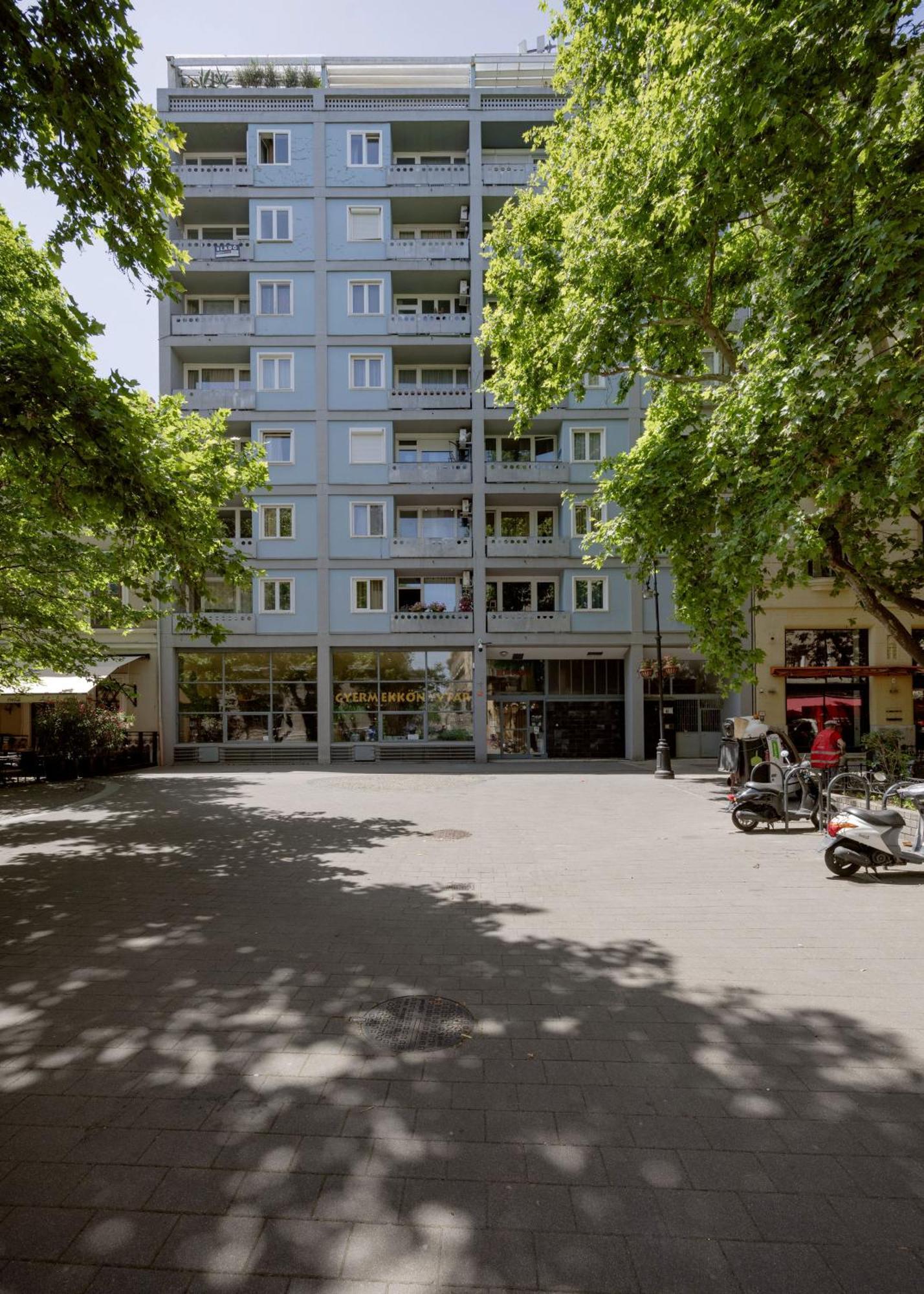 Elegant Home Overlooking The Music Academy Budapest Exterior photo